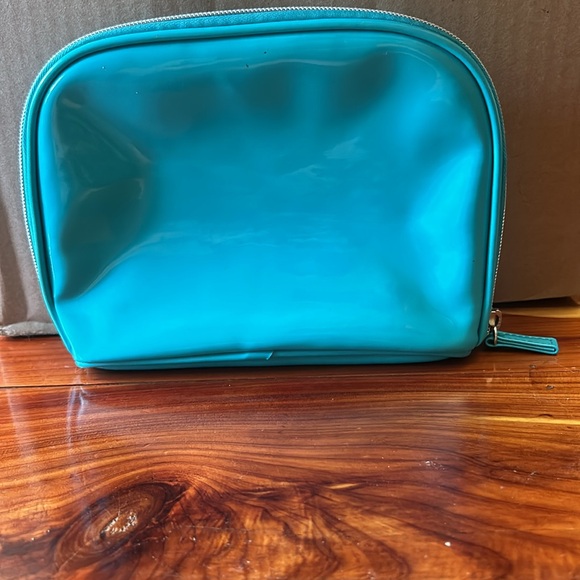 NWOT! Faux Patent Leather Makeup bag - Picture 3 of 5